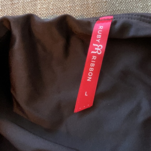 Ruby Ribbon Skirt - Picture 5 of 9